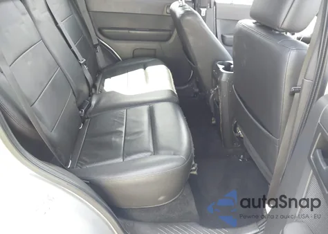 2010 Ford Escape Xlt из США, поврежденный, VIN 1FMCU0D76AKD32616